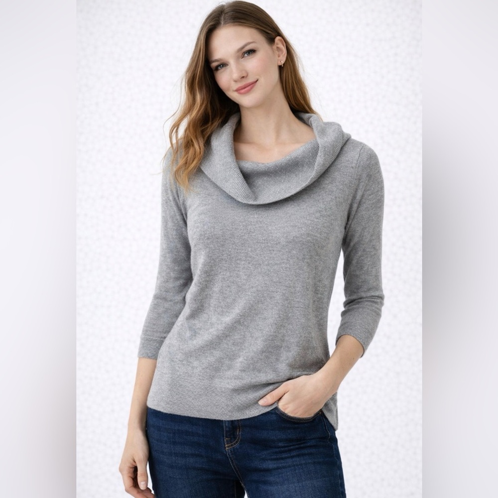 LOFT Gray Cowl Neck Sweater Size M Soft Knit Cozy Ribbed Long Sleeve Classic